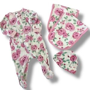 Gerber Newborn Girl 0-3M Footie Pajama Outfit Pink Rosette Matching Hat & Cloth